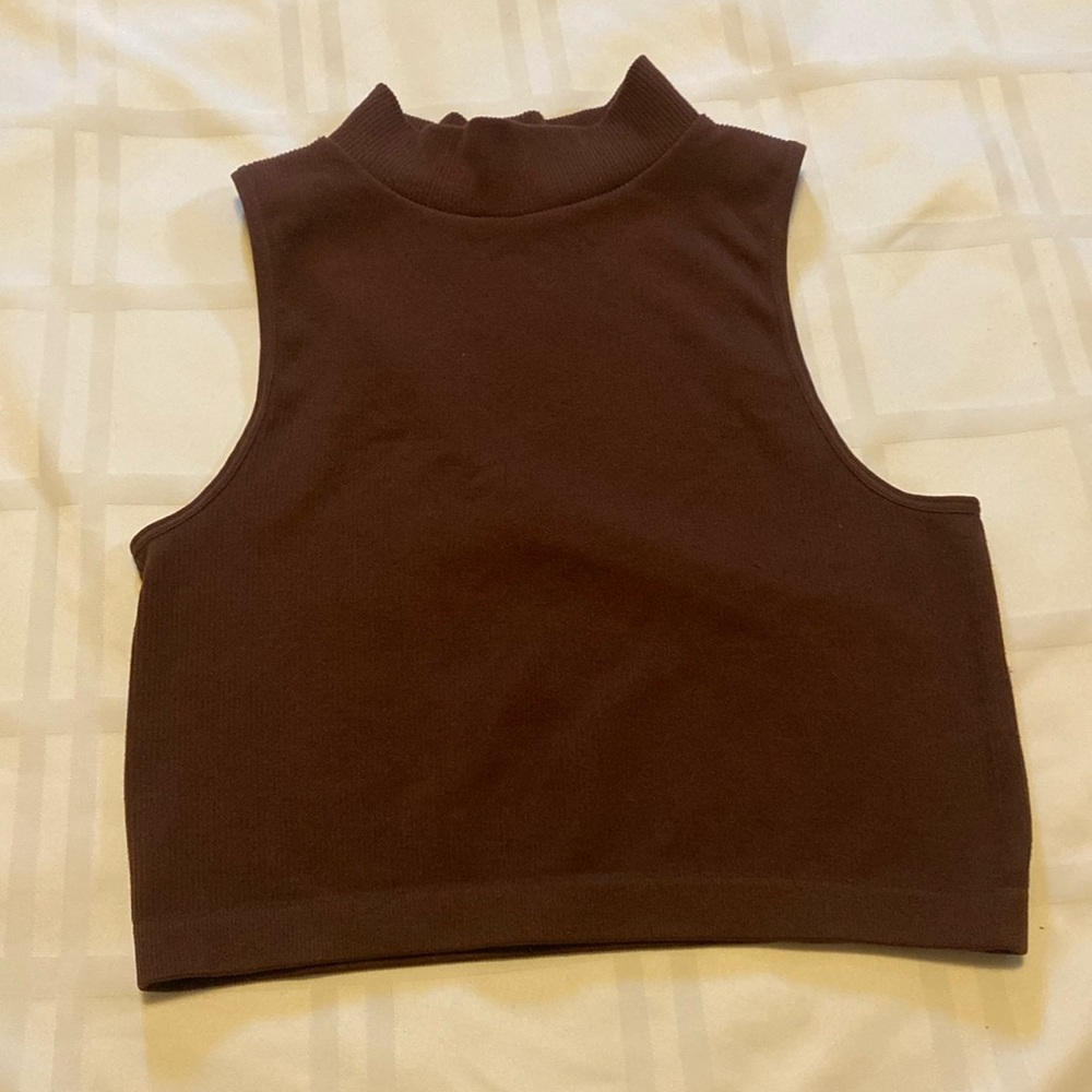 Cropped brown bozzolo  top